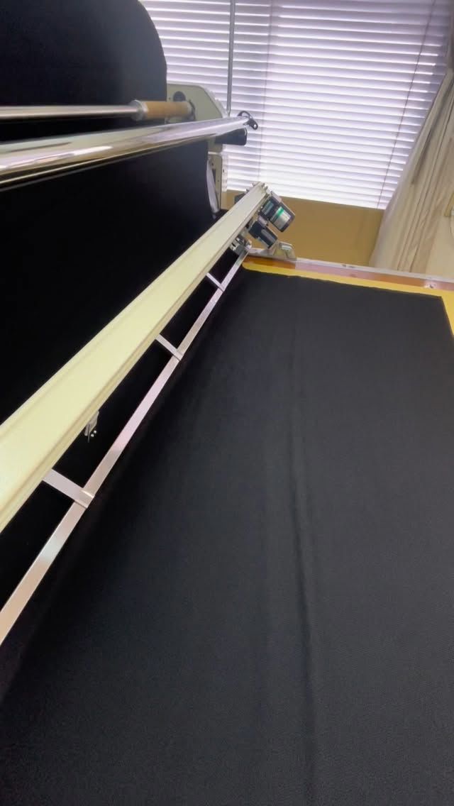 延反！

#縫製工場 
#garmentfactory 
#藤原洋装 
#madeinjapan 
#yosofujiwara 
#増田町 
#秋田県
#spreading