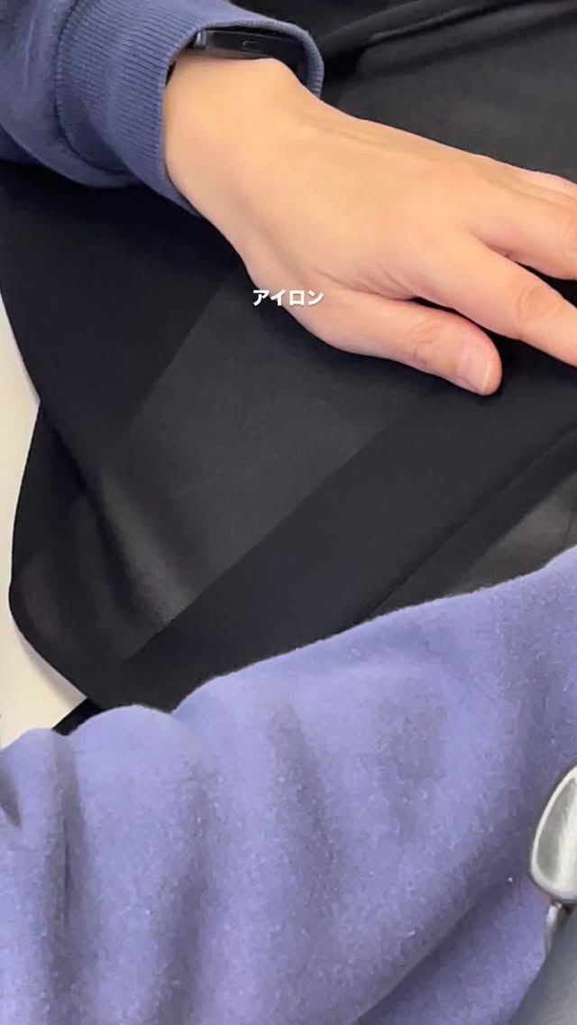 ワンピースのアイロン！！

ワンピースの衿ぐりなどアイロンしてます

#縫製工場 
#garmentfactory #藤原洋装 #yosofujiwara 
#ブラックフォーマル 
#アイロン